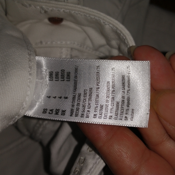 Jeans - Picture 5 of 6